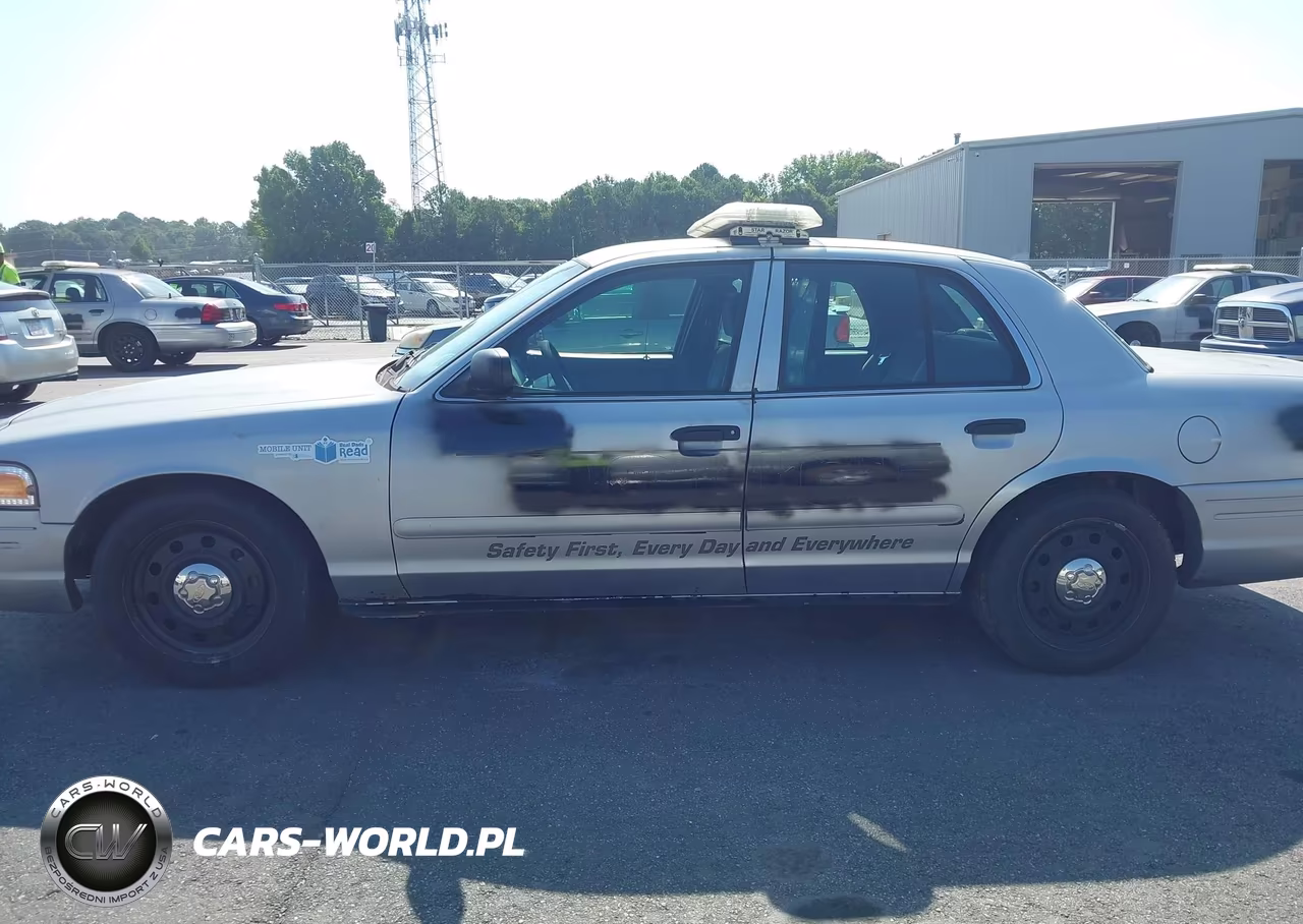 2008 Ford Crown Victoria Police-Police Interceptor VIN:2FAHP71V78X162678 - 14