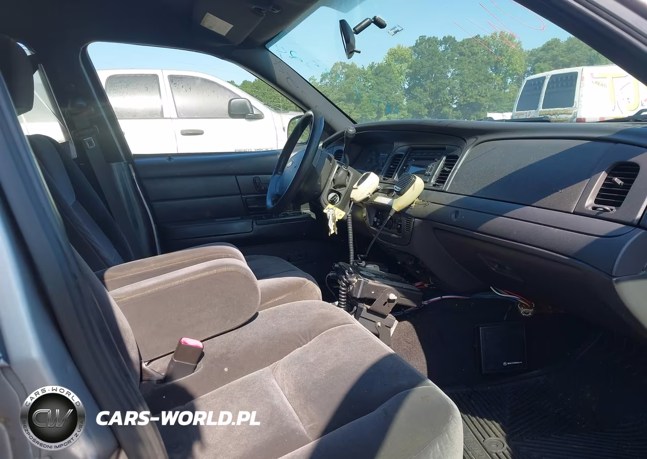 2008 Ford Crown Victoria Police-Police Interceptor VIN:2FAHP71V78X162678 - 5