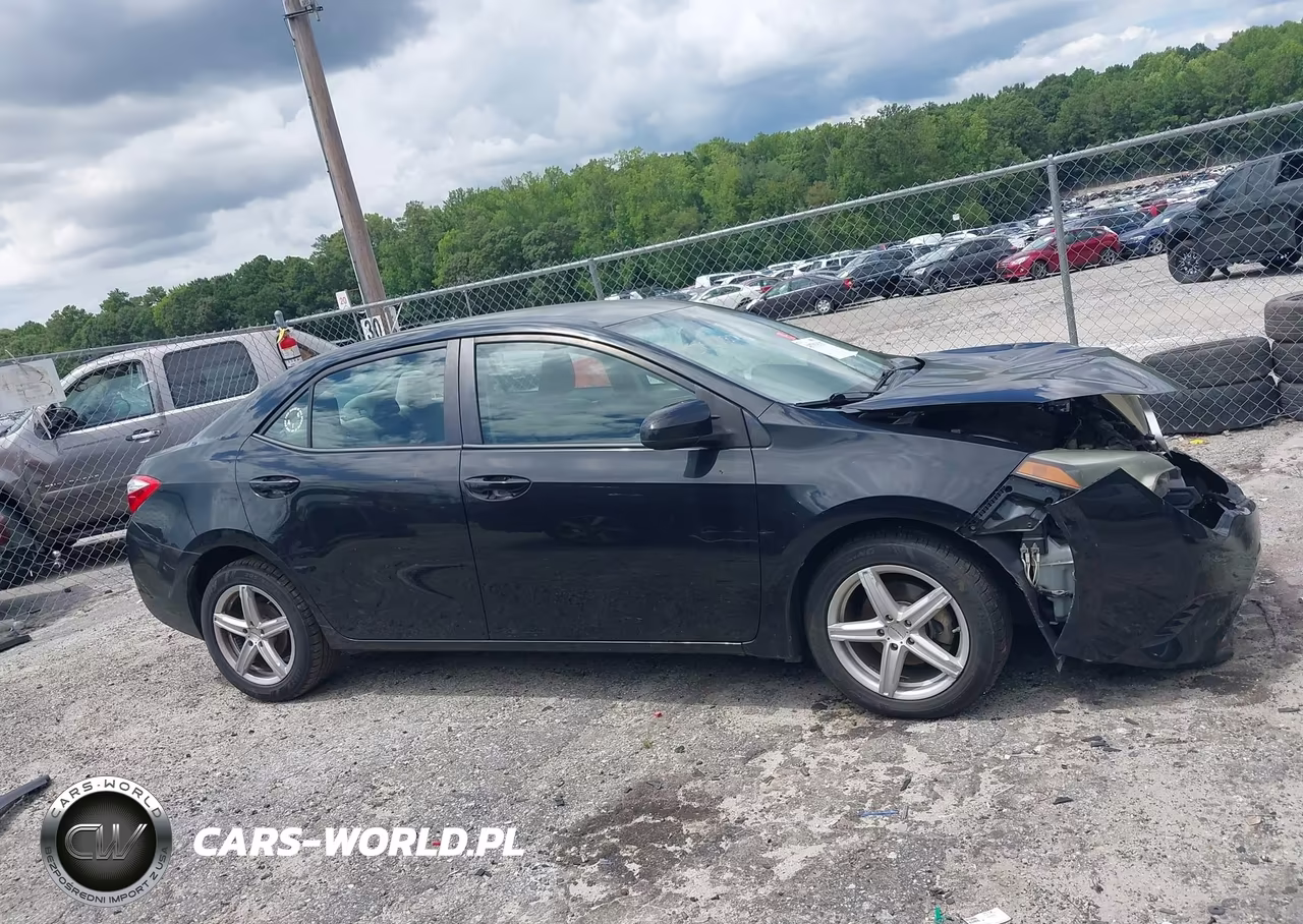 2015 Toyota Corolla Le VIN:2T1BURHE6FC429370 - 14