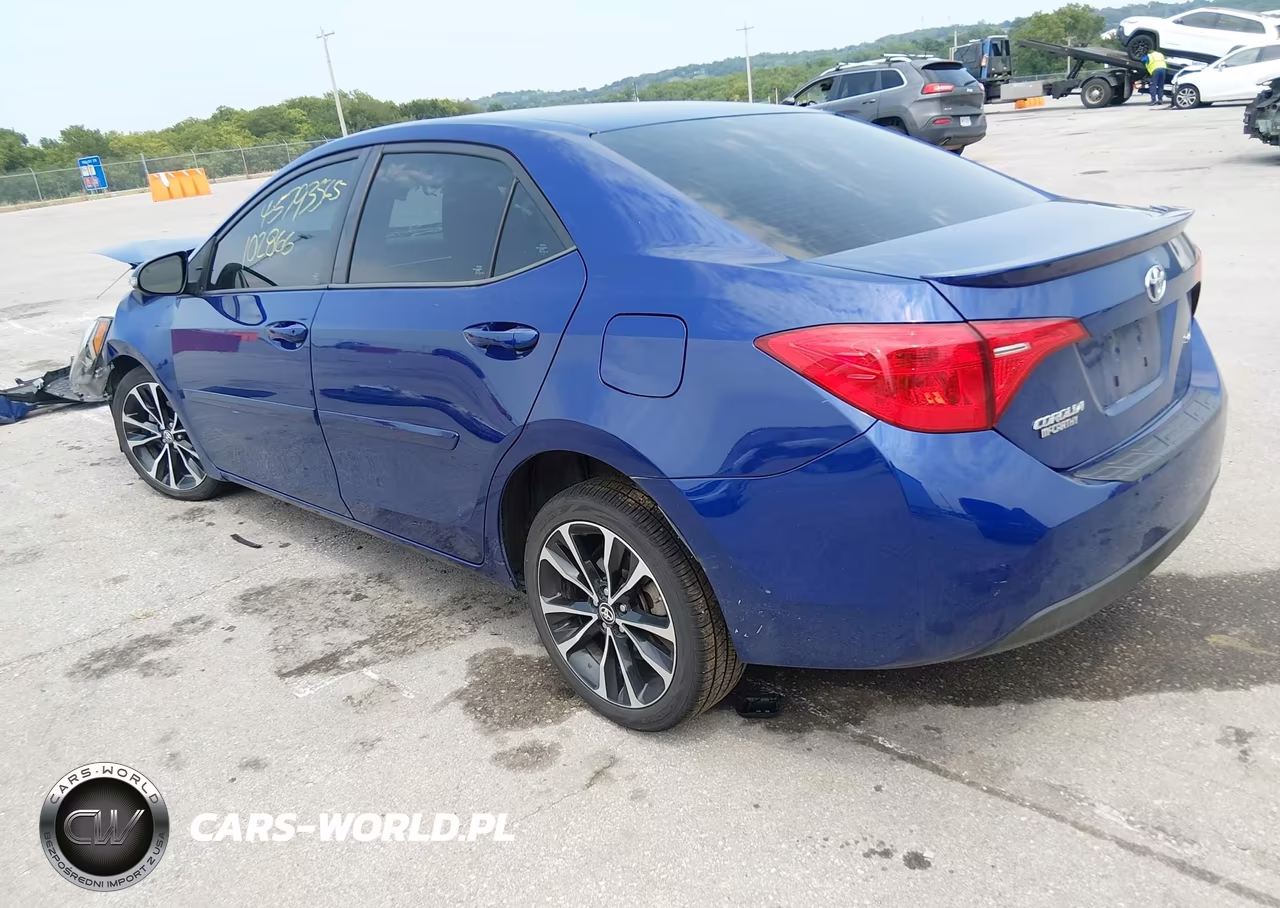 2019 Toyota Corolla Se VIN:5YFBURHE4KP902189 - 3