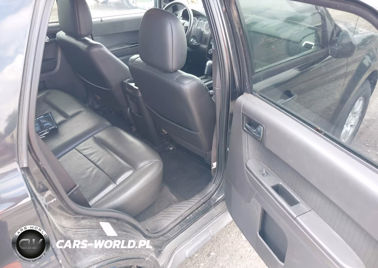 2011 Ford Escape Limited VIN:1FMCU9EG0BKA16598 - 8