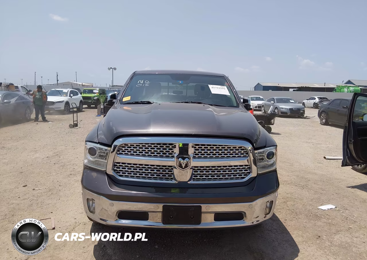 2018 Ram 1500 Laramie 4X4 5'7 Box VIN:1C6RR7NM3JS354691 - 12