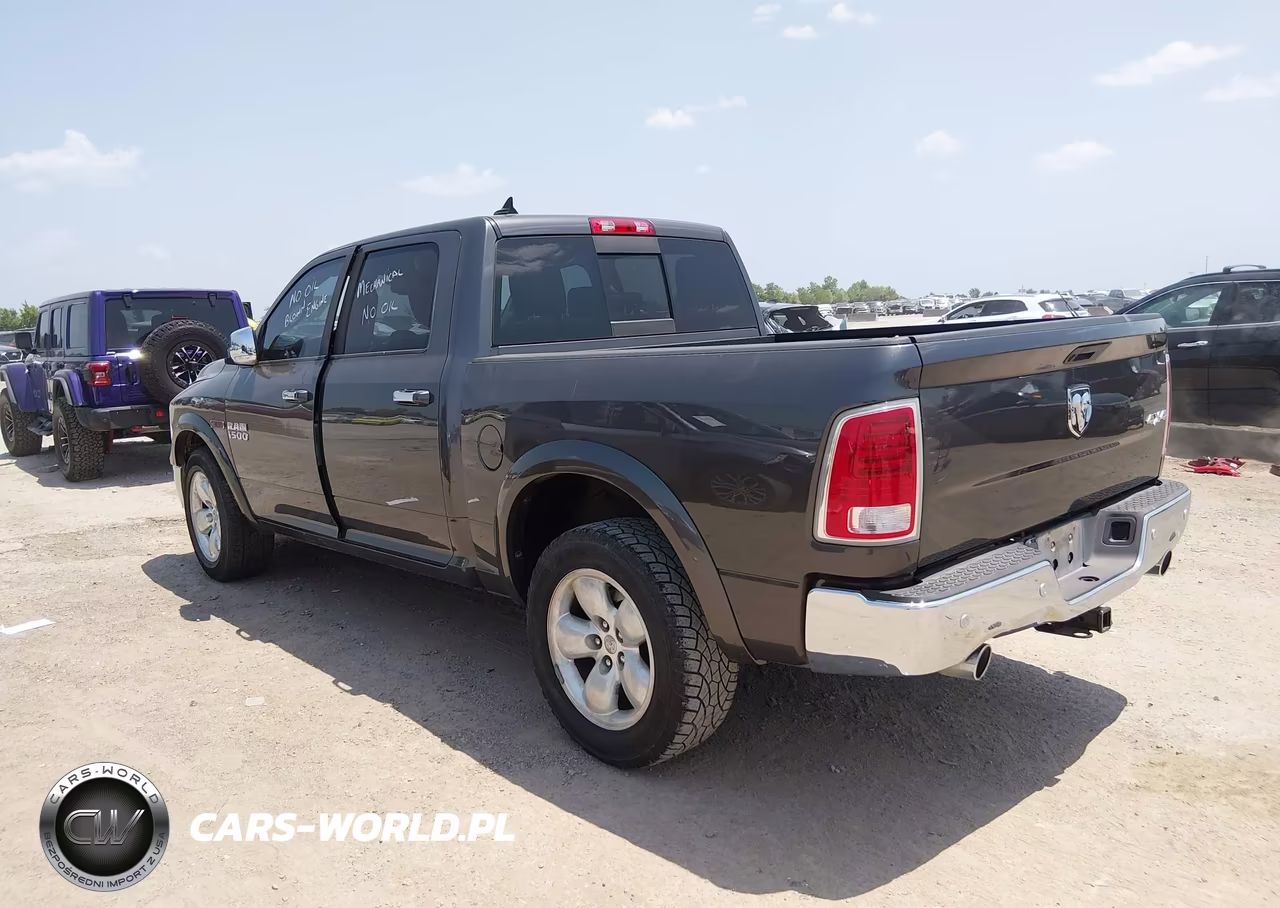 2018 Ram 1500 Laramie 4X4 5'7 Box VIN:1C6RR7NM3JS354691 - 3