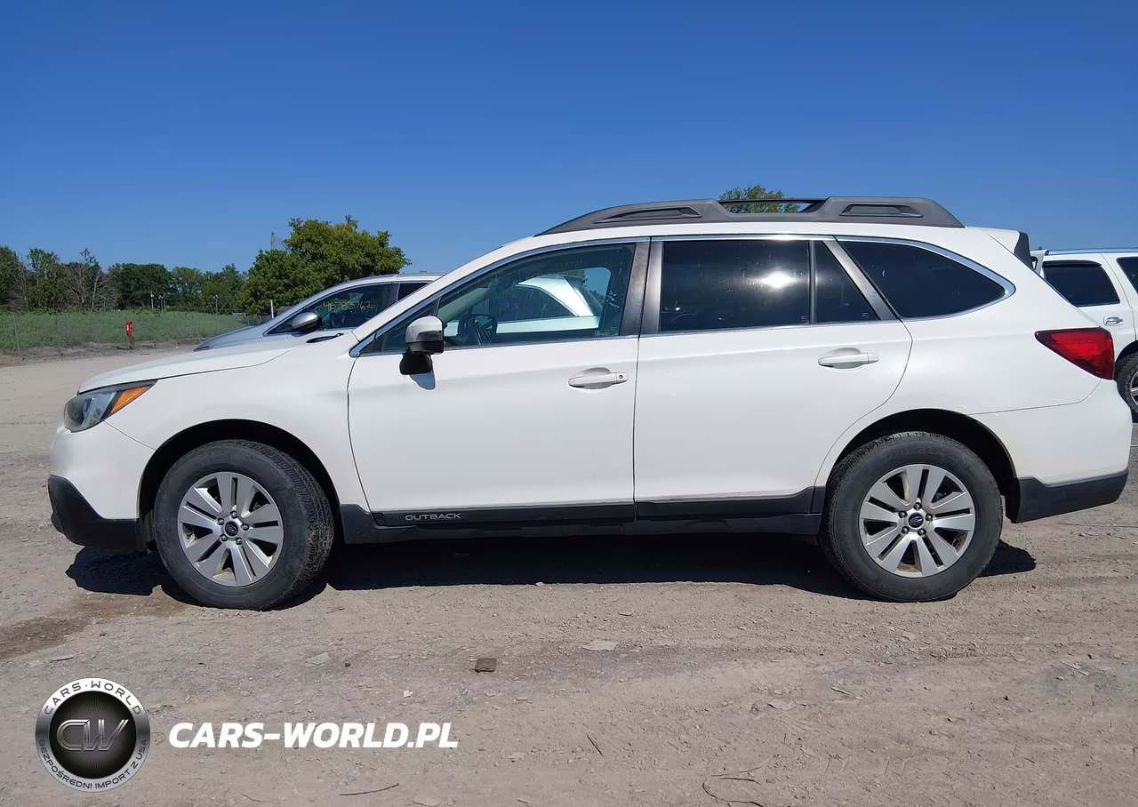 2016 Subaru Outback 2.5I Premium VIN:4S4BSAFC4G3200832 - 14