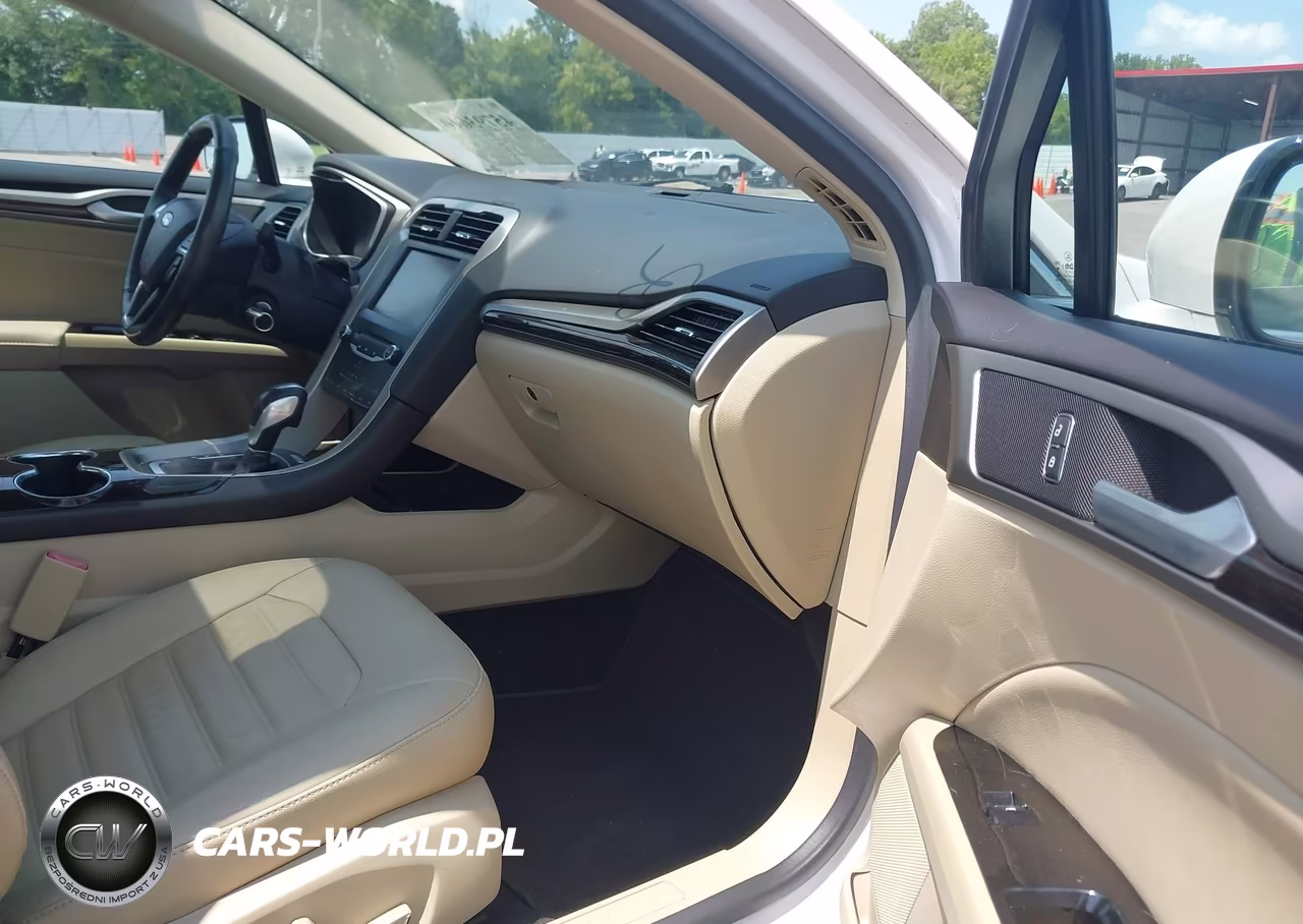 2014 Ford Fusion Se VIN:3FA6P0HD9ER238777 - 5