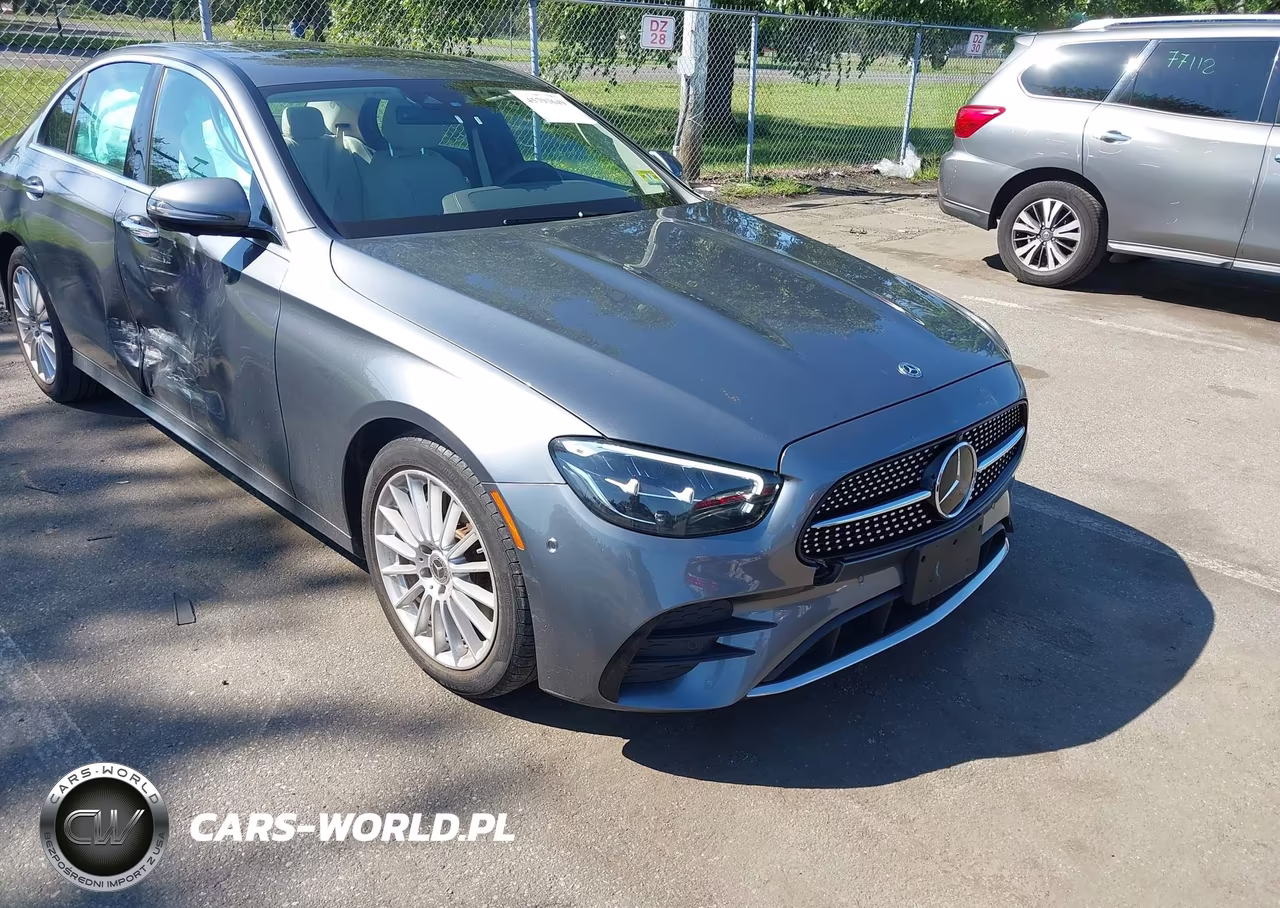 2021 Mercedes-Benz E 350 4Matic – zdjęcie 1 z 16