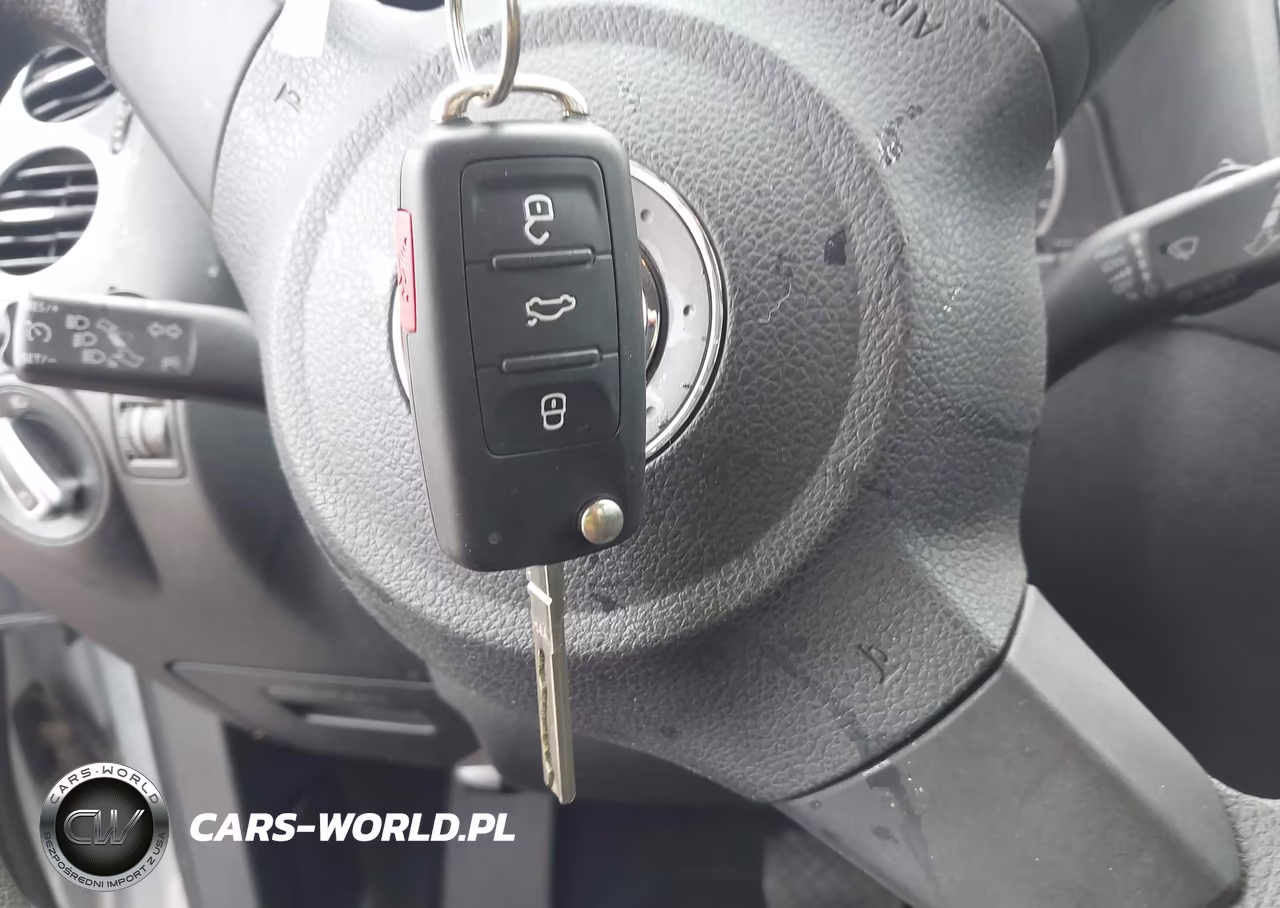 2012 Volkswagen Tiguan S VIN:WVGBV7AX5CW563735 - 11