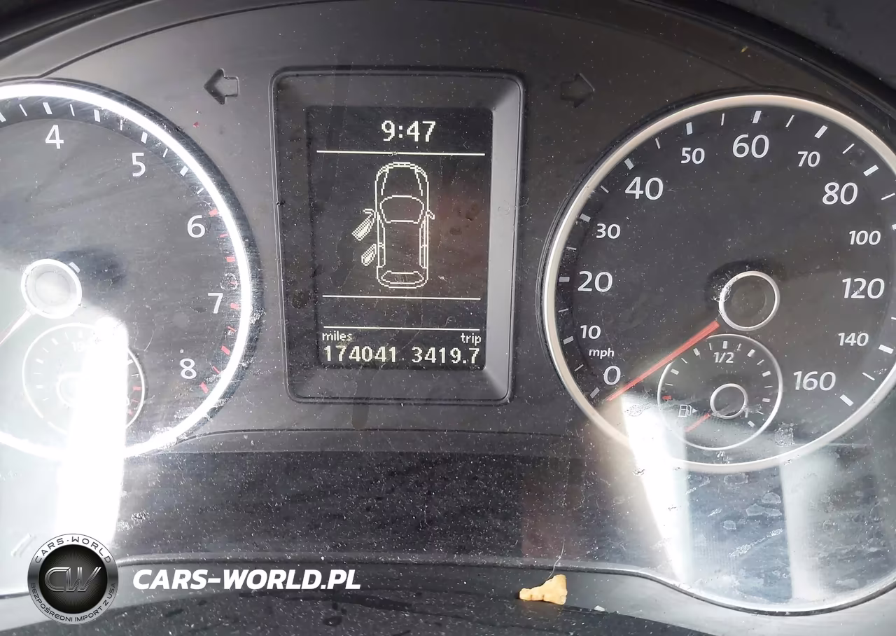 2012 Volkswagen Tiguan S VIN:WVGBV7AX5CW563735 - 15