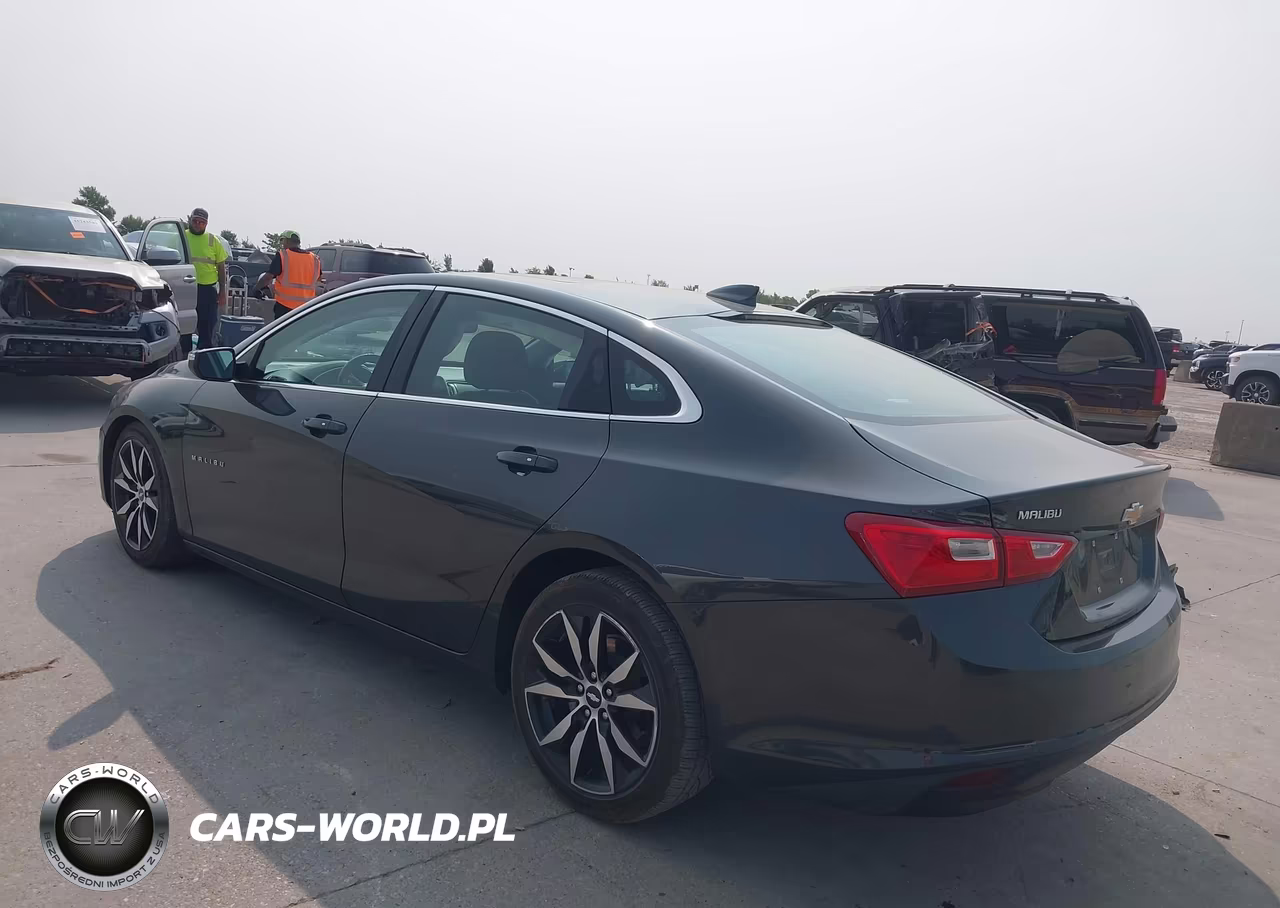 2018 Chevrolet Malibu Lt VIN:1G1ZD5ST6JF153229 - 3
