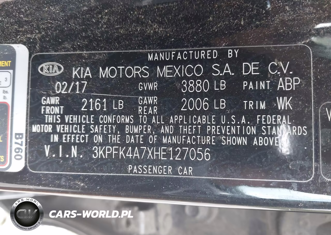 2017 Kia Forte Lx VIN:3KPFK4A7XHE127056 - 9