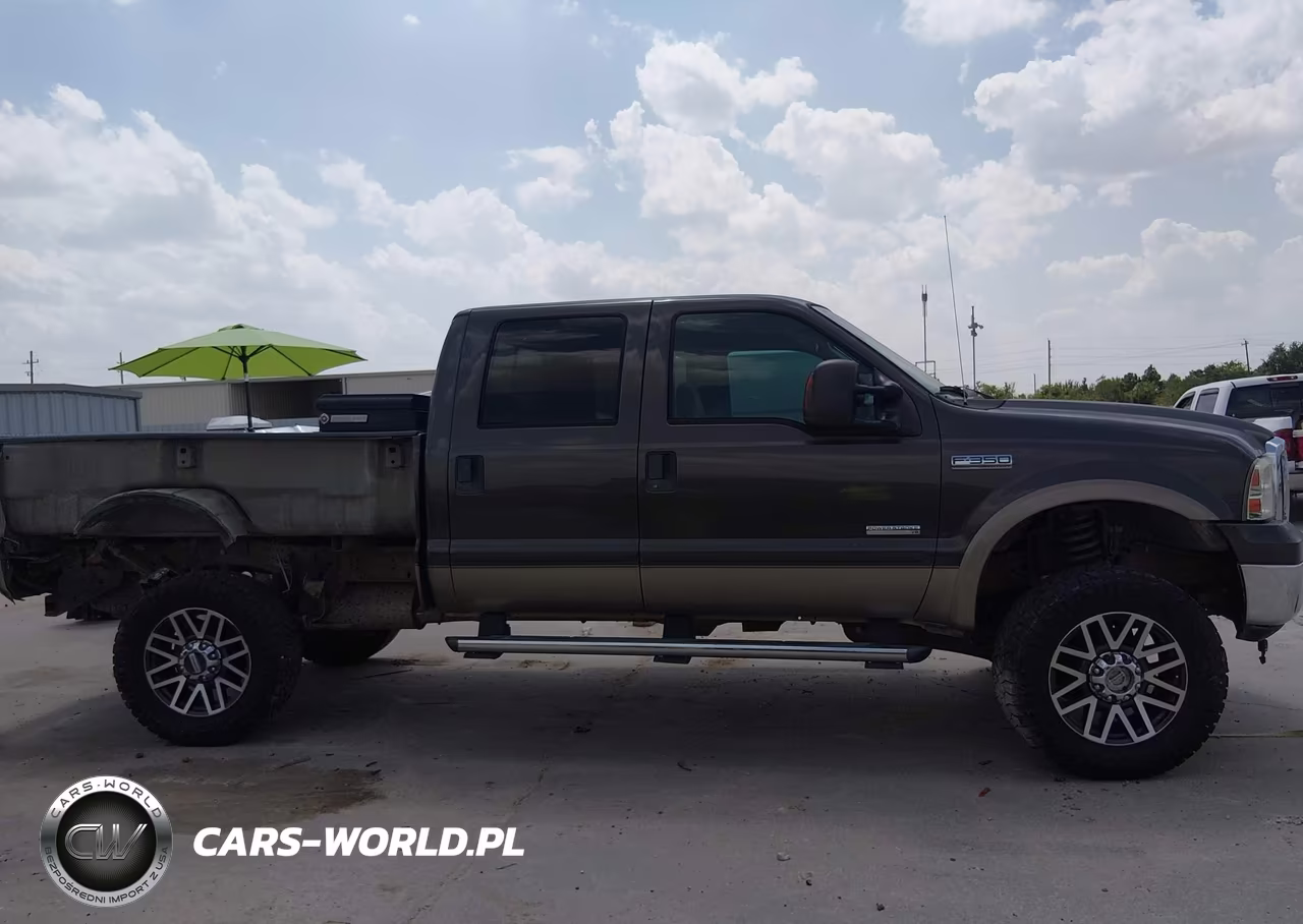 2005 Ford F-350 Lariat-Xl-Xlt VIN:1FTWW31P75EB98592 - 14