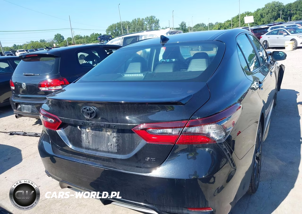 2022 Toyota Camry Se Nightshade Edition VIN:4T1G11AK5NU064841 - 16