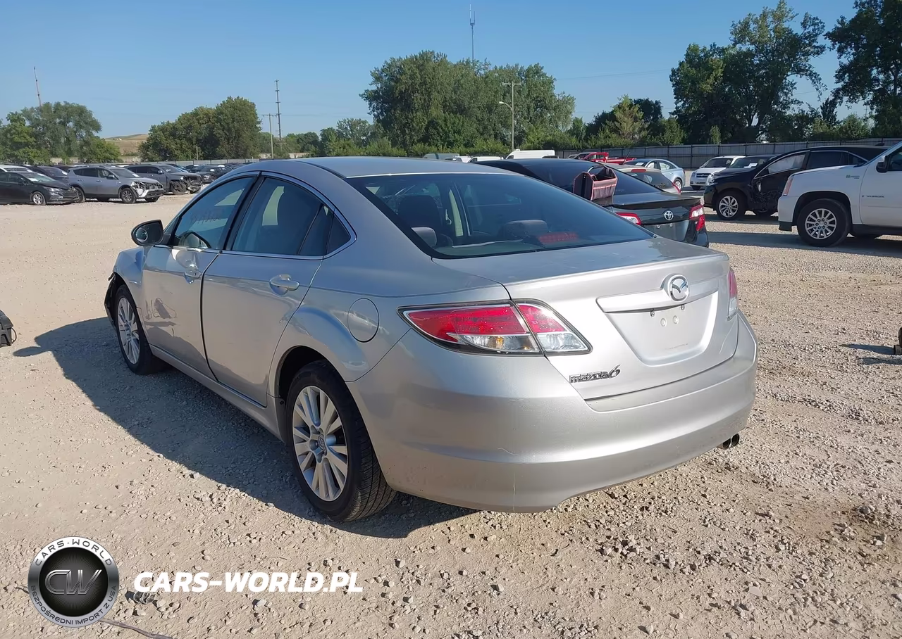 2010 Mazda Mazda6 I Touring VIN:1YVHZ8CH6A5M19672 - 3