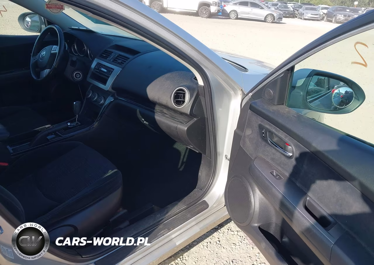 2010 Mazda Mazda6 I Touring VIN:1YVHZ8CH6A5M19672 - 5