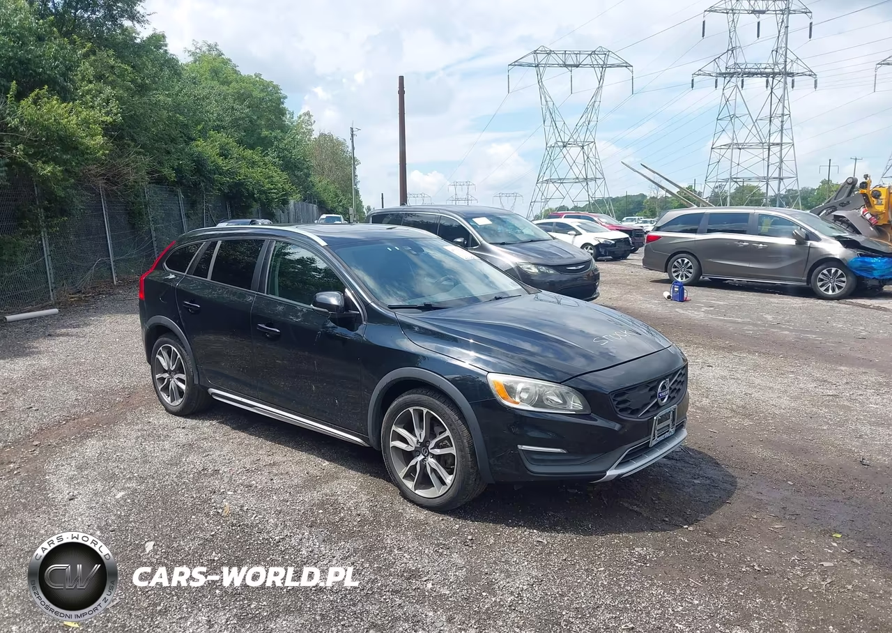 2016 Volvo V60 Cross Country T5 – zdjęcie 1 z 16