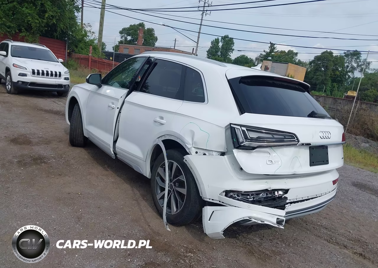 2021 Audi Q5 Premium Plus 45 Tfsi Quattro S Tronic VIN:WA1BAAFY6M2019066 - 3