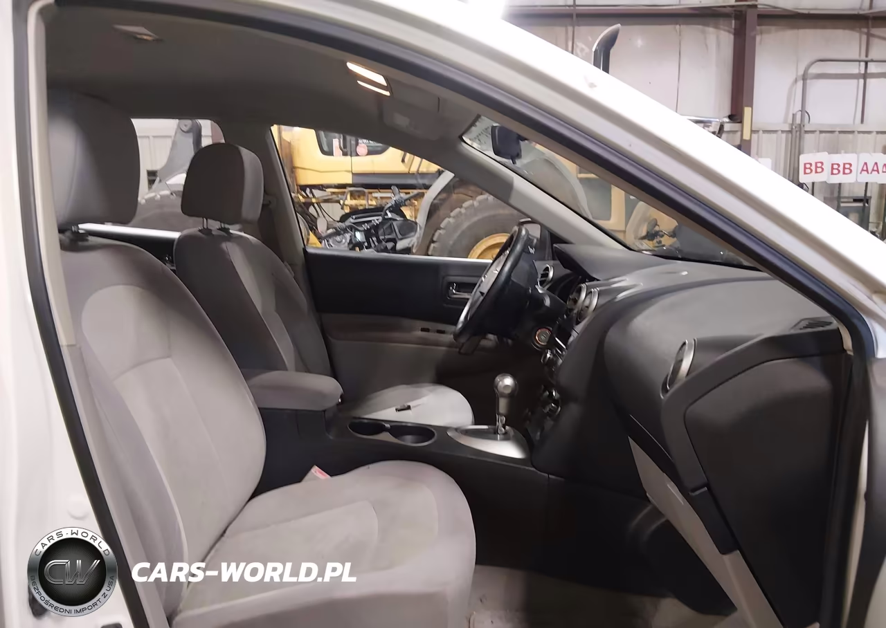 2010 Nissan Rogue S VIN:JN8AS5MV4AW119125 - 5