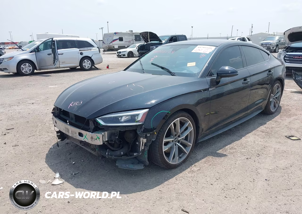 2019 Audi A5 45 Premium VIN:WAUFNCF50KA052366 - 2
