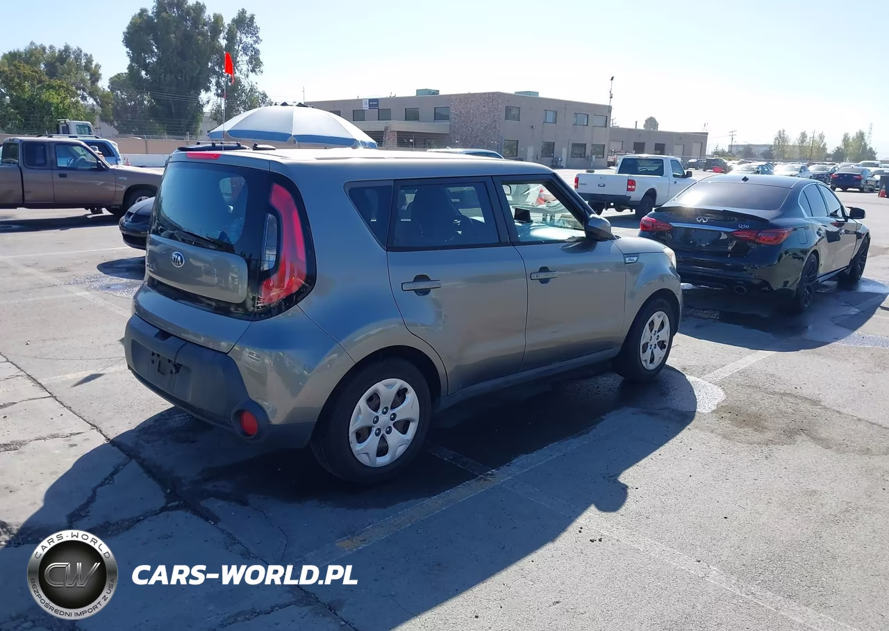 2015 Kia Soul VIN:KNDJN2A26F7128728 - 4