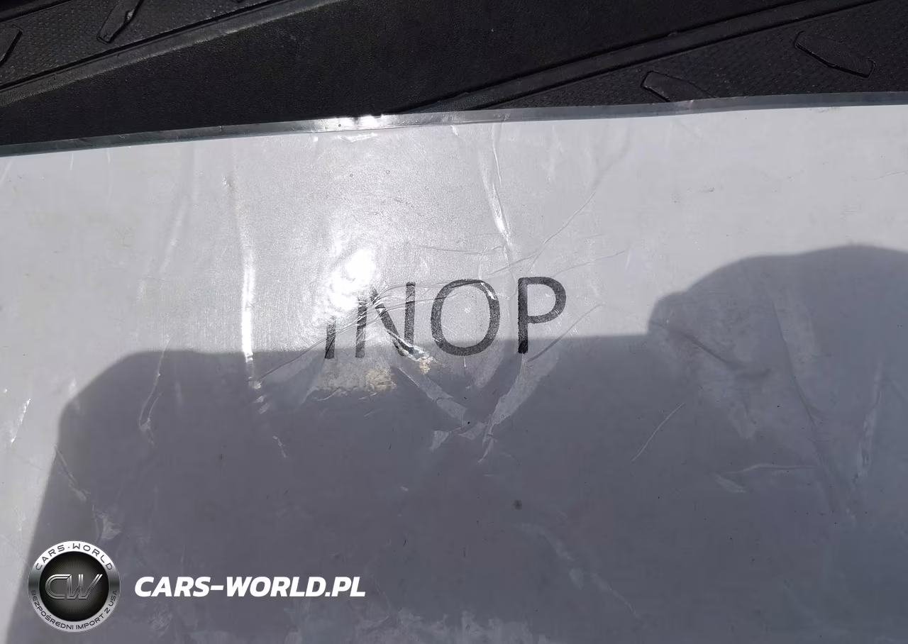 2018 Mazda Mazda6 Touring VIN:JM1GL1VM9J1327063 - 15