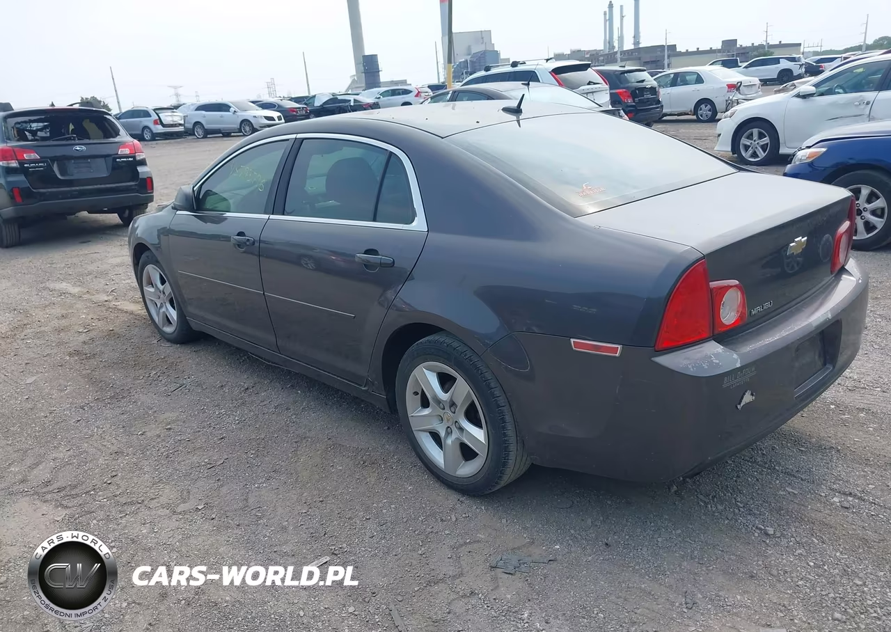 2011 Chevrolet Malibu Ls VIN:1G1ZB5E17BF220146 - 3