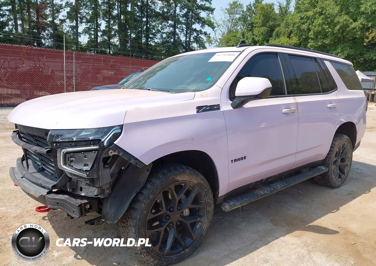 2021 Chevrolet Tahoe Z71 VIN:1GNSKPKD9MR488630 - 2