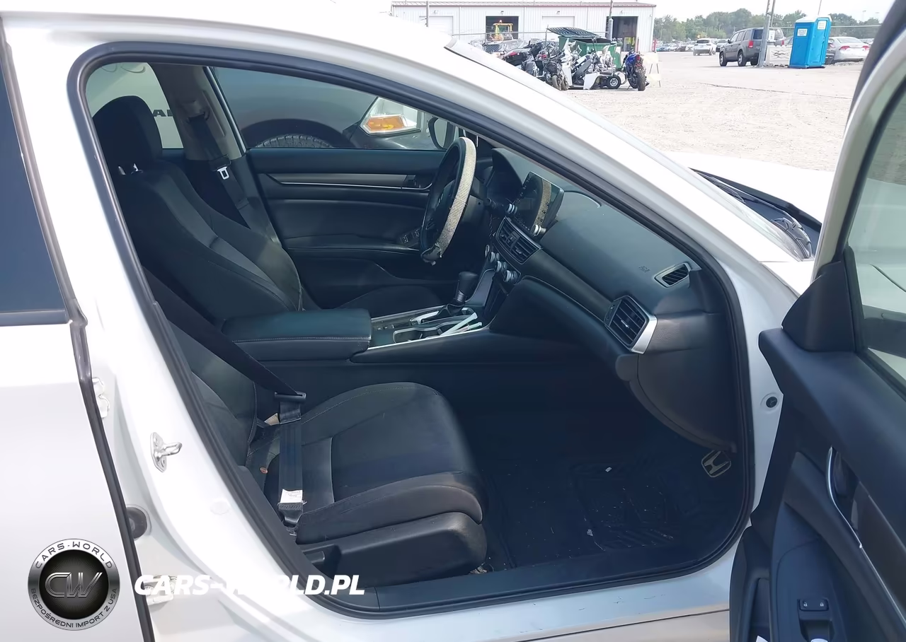 2018 Honda Accord Lx VIN:1HGCV1F18JA090225 - 5