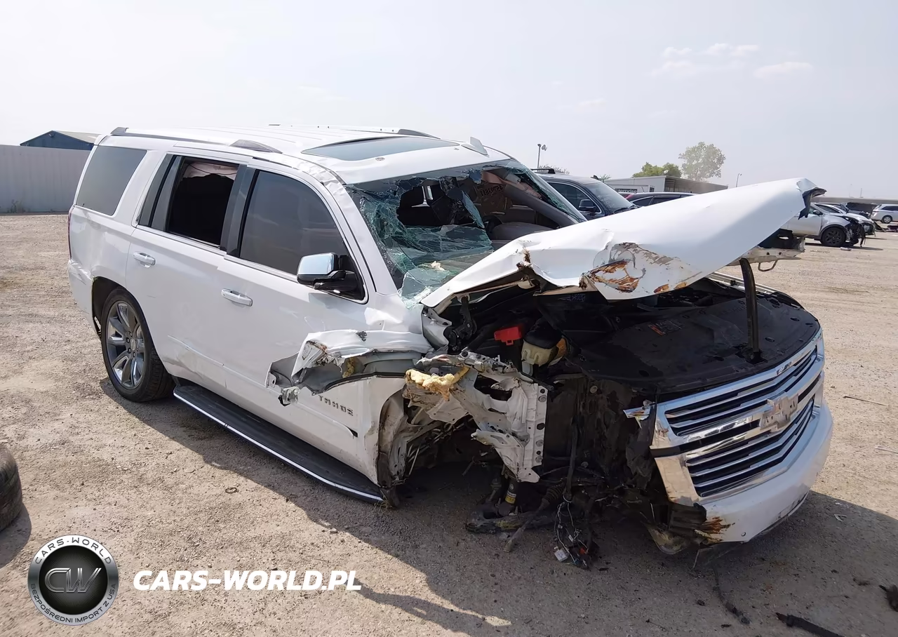 2017 Chevrolet Tahoe Premier VIN:1GNSCCKC7HR335957 - 13