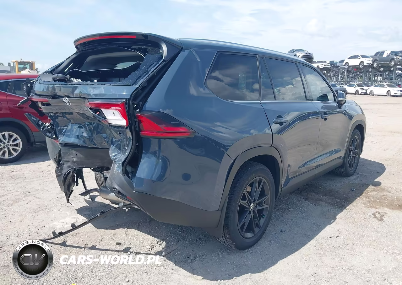 2026 Toyota Grand Highlander Hybrid Limited VIN:5TDACAB55TS098082 - 4