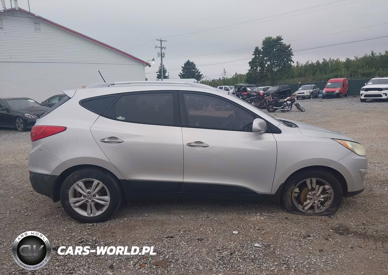 2010 Hyundai Tucson Gls VIN:KM8JUCAC5AU060994 - 13