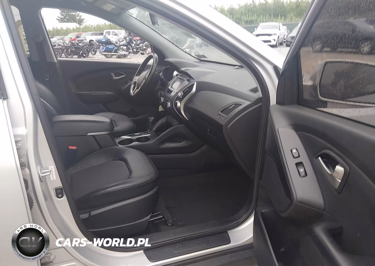 2010 Hyundai Tucson Gls VIN:KM8JUCAC5AU060994 - 5