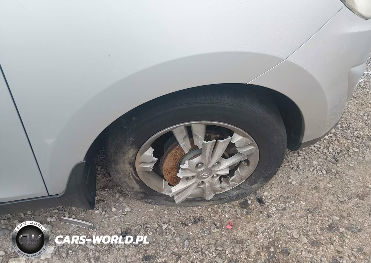 2010 Hyundai Tucson Gls VIN:KM8JUCAC5AU060994 - 6