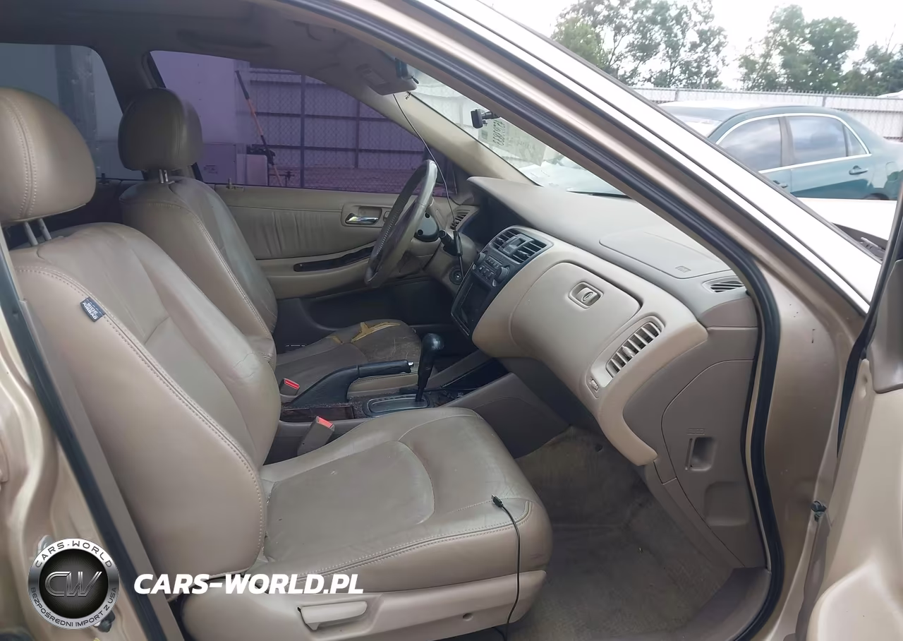 2001 Honda Accord 2.3 Ex VIN:1HGCG56631A038966 - 5