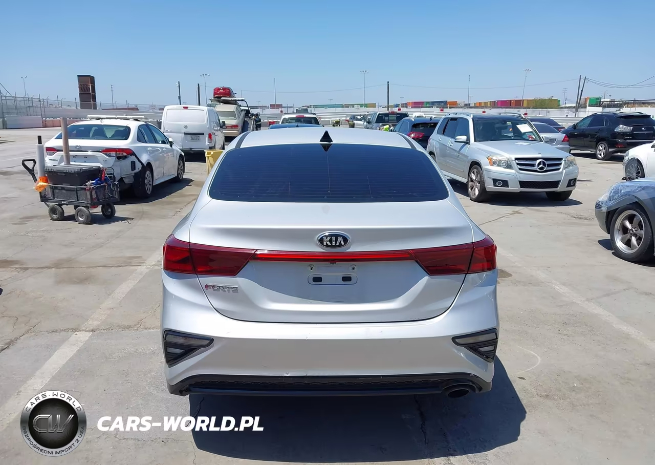 2021 Kia Forte Lxs VIN:3KPF24AD9ME323814 - 16