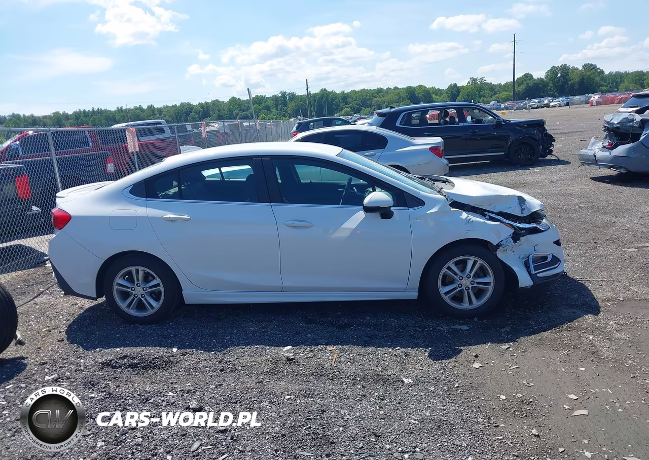 2016 Chevrolet Cruze Lt Auto VIN:1G1BE5SM3G7230925 - 13