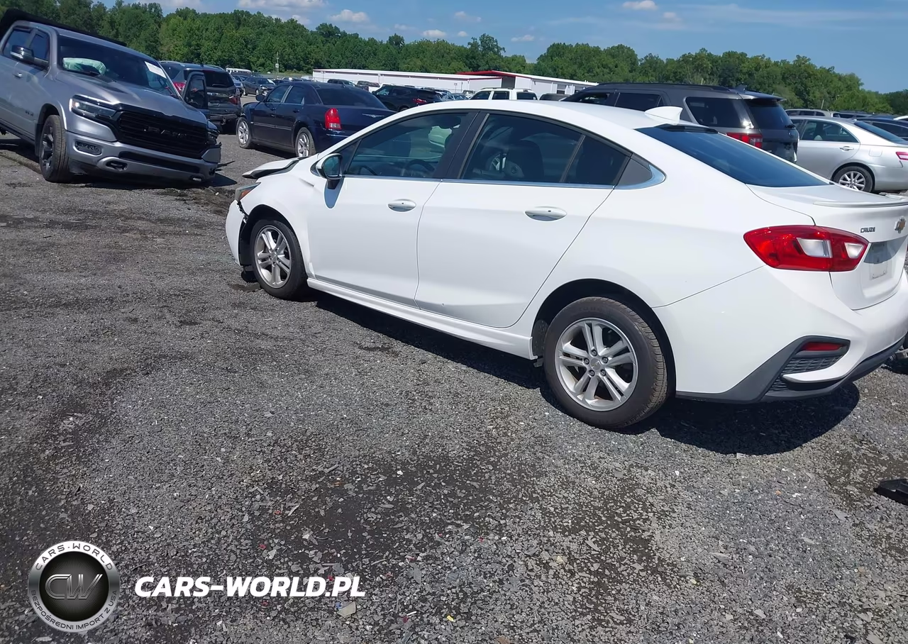 2016 Chevrolet Cruze Lt Auto VIN:1G1BE5SM3G7230925 - 3