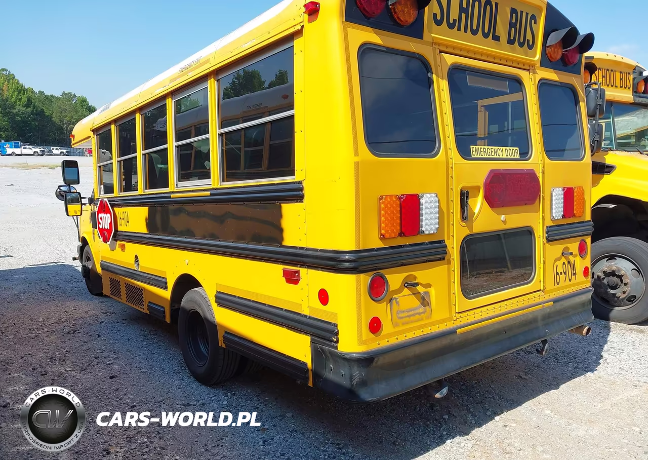2016 Thomas Bus Express Cutaway VIN:1GB3GSBG1G1226961 - 3