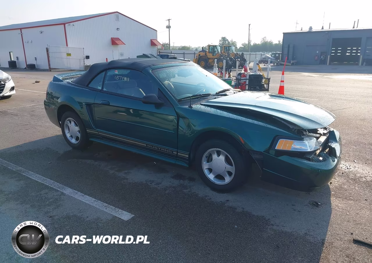 2000 Ford Mustang