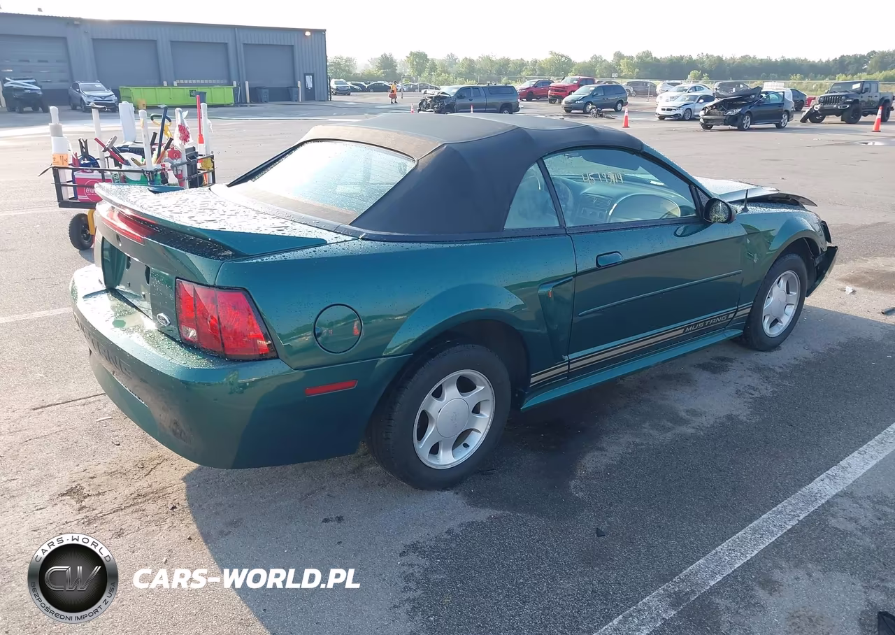 2000 Ford Mustang VIN:1FAFP4443YF283700 - 4