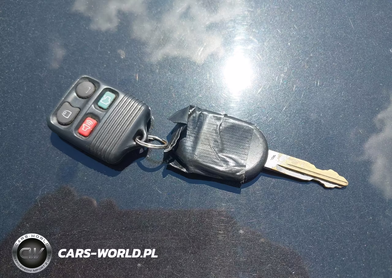 2007 Ford Focus S-Se-Ses VIN:1FAHP37NX7W347382 - 11