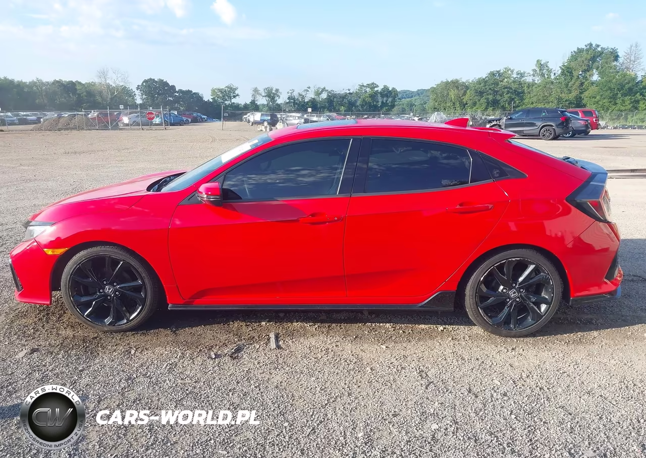 2018 Honda Civic Sport Touring VIN:SHHFK7H96JU418399 - 15