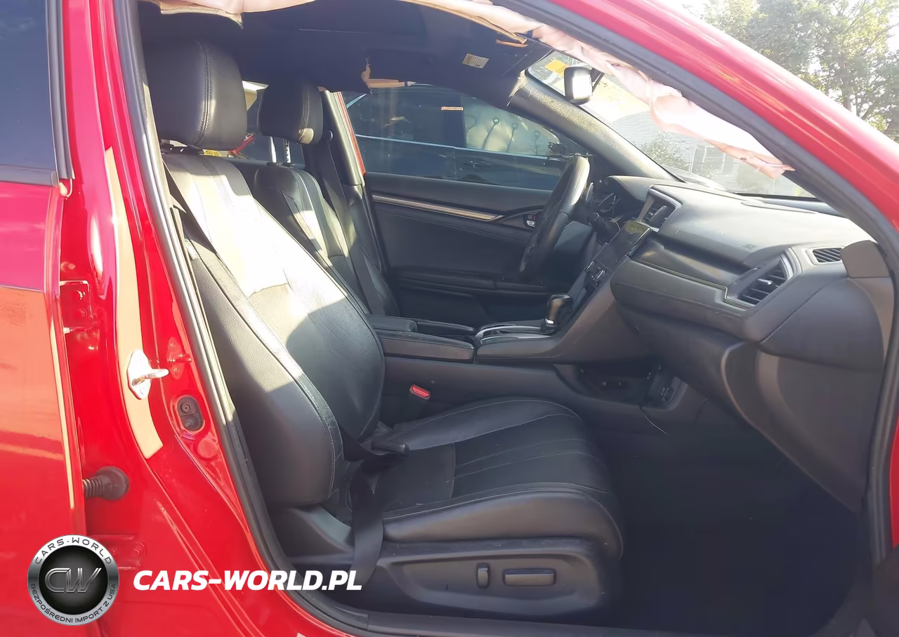 2018 Honda Civic Sport Touring VIN:SHHFK7H96JU418399 - 5