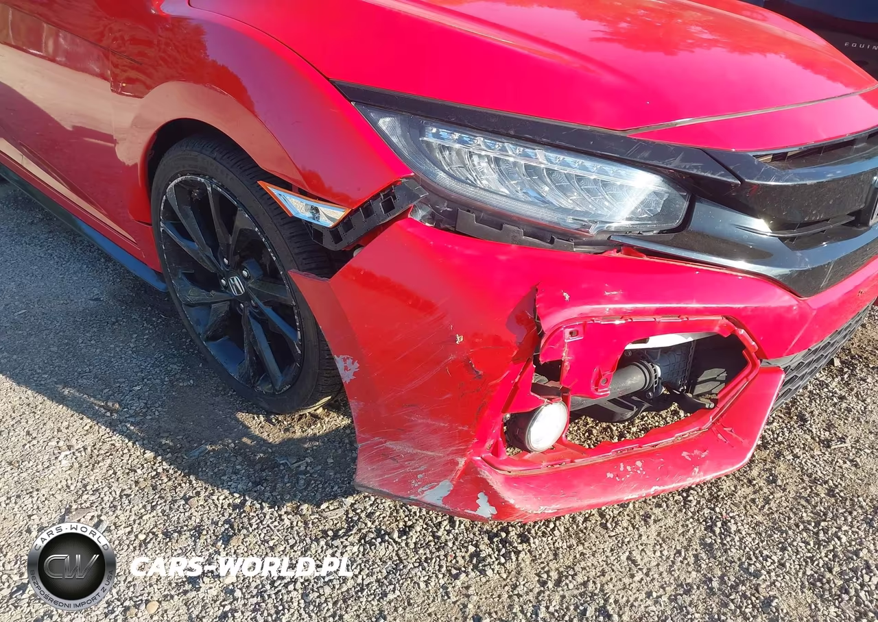 2018 Honda Civic Sport Touring VIN:SHHFK7H96JU418399 - 6