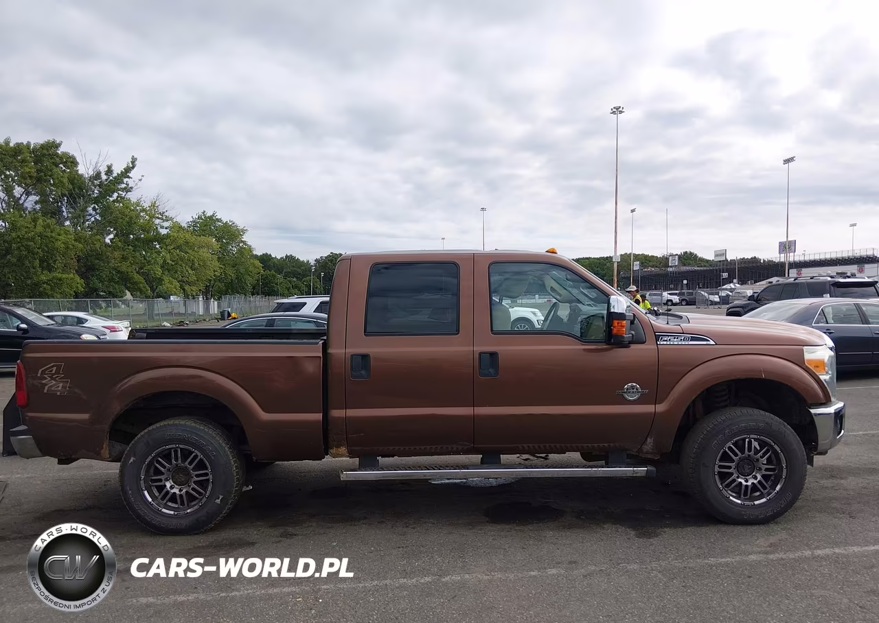 2011 Ford F-250 Xlt VIN:1FT7W2BT9BEB21597 - 13
