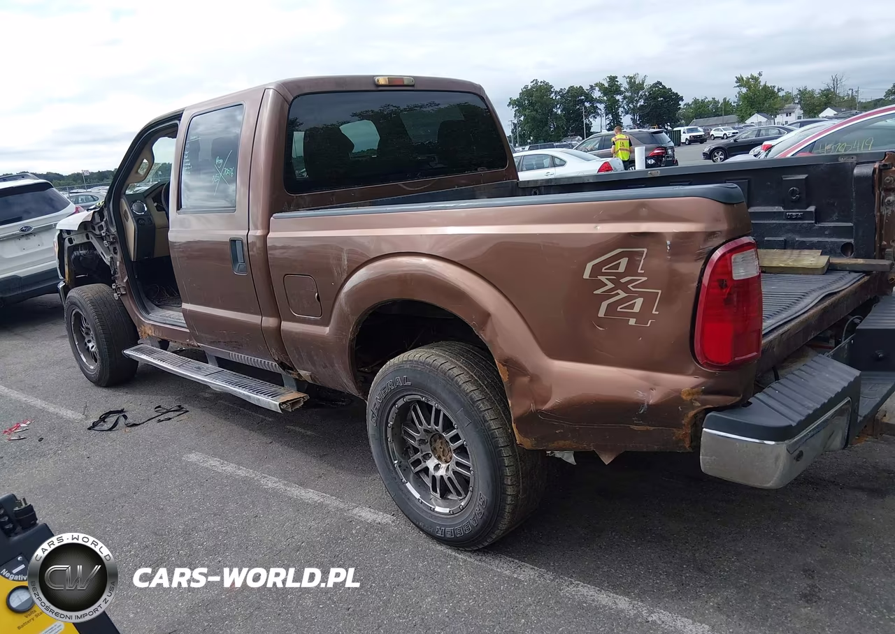 2011 Ford F-250 Xlt VIN:1FT7W2BT9BEB21597 - 3