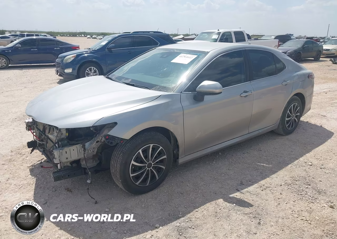 2024 Toyota Camry Hybrid Le VIN:4T1C31AK5RU070394 - 2