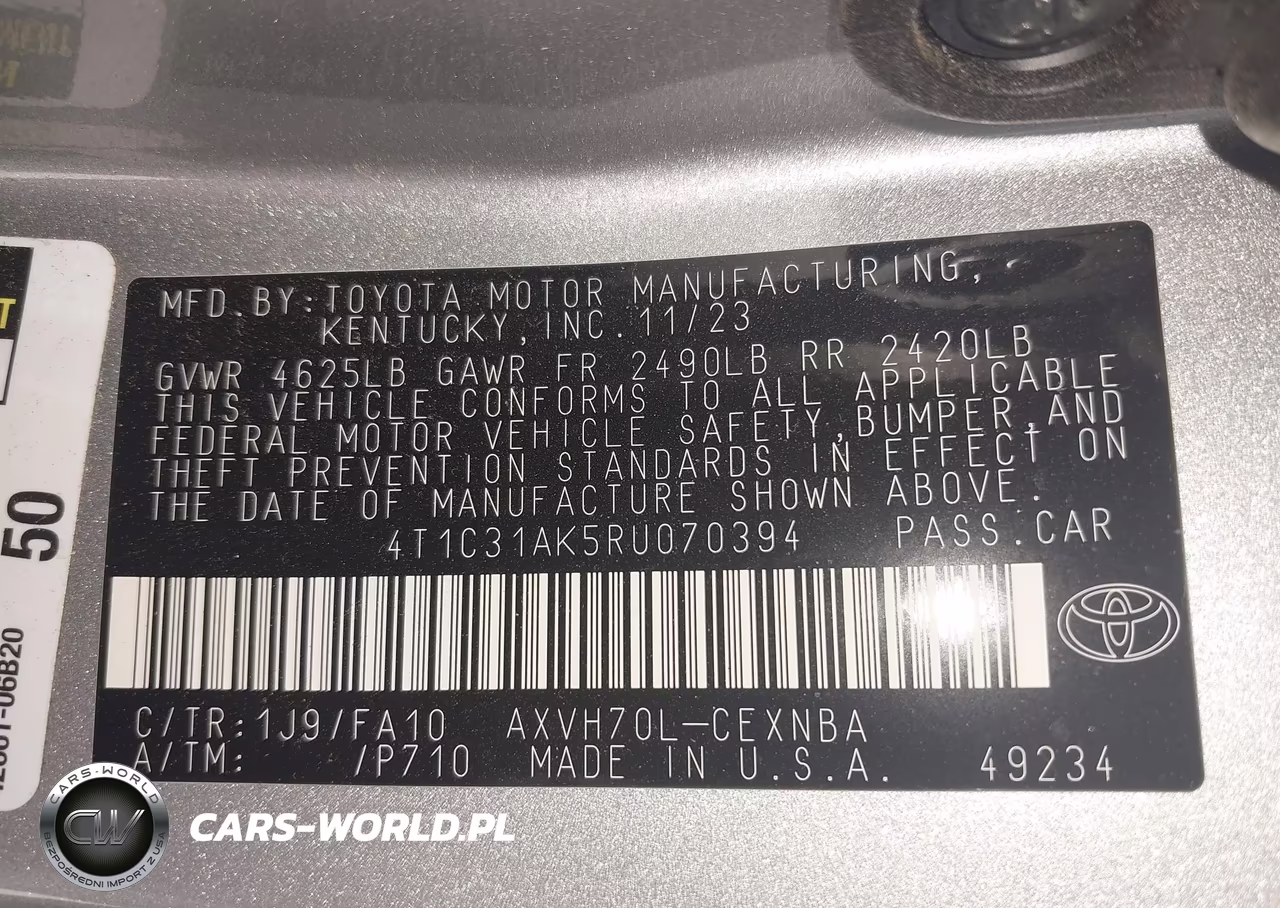 2024 Toyota Camry Hybrid Le VIN:4T1C31AK5RU070394 - 9