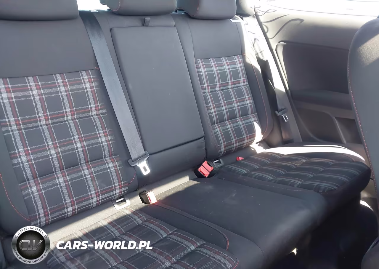 2012 Volkswagen Gti 2-Door VIN:WVWED7AJ4CW138894 - 8