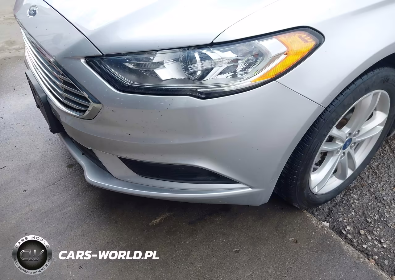 2018 Ford Fusion Hybrid S VIN:3FA6P0UU3JR279132 - 14