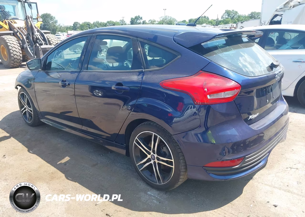 2017 Ford Focus St VIN:1FADP3L95HL346621 - 3